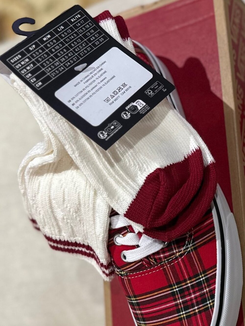 Vans - Authentic Plaid Red Skate Shoes - Picture 10 of 10